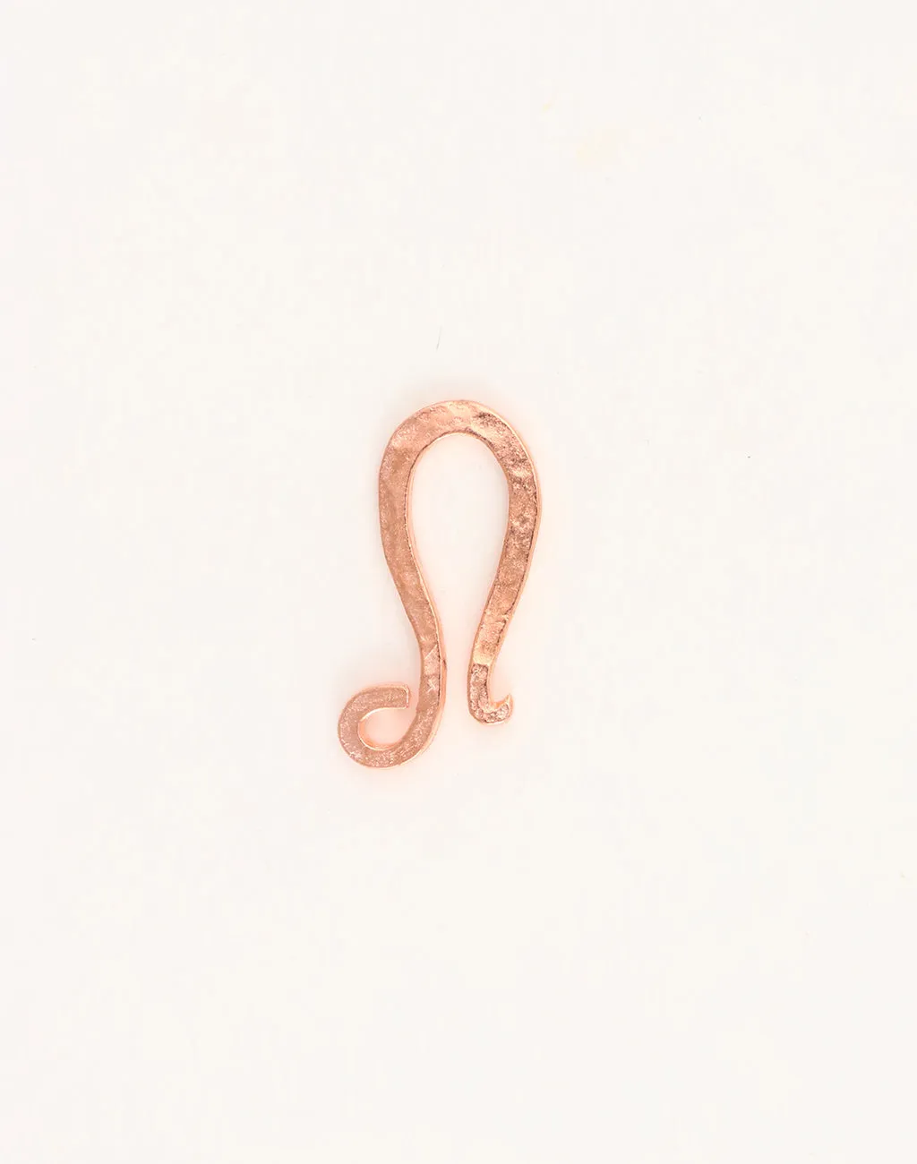 Hammered Hook, 27x12mm, (1pc)